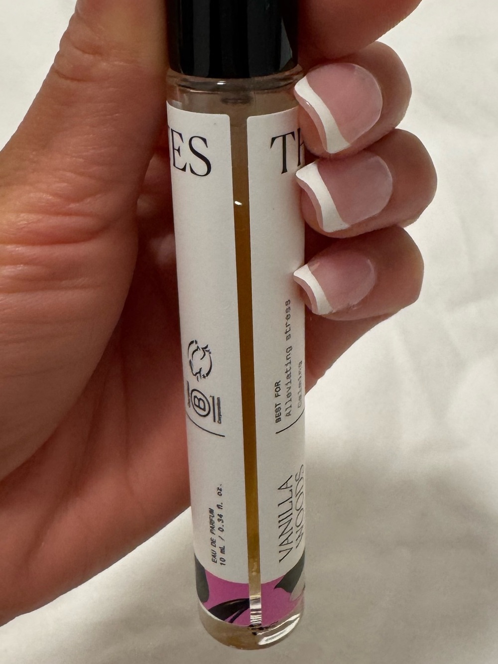 The 7 Virtues Vanilla Woods Eau de Parfum Travel Spray 10ml - Picture 3 of 3